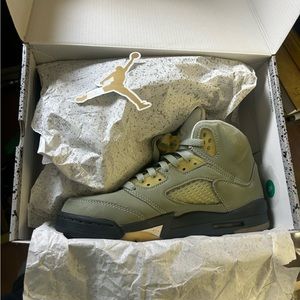 Jordan 5 jade horizon